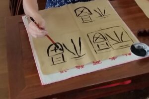 In diesem Angebot tauchen die Jungen und Mädchen durch kalligraphische Grundübungen aktiv in die Welt der chinesischen Schrift ein